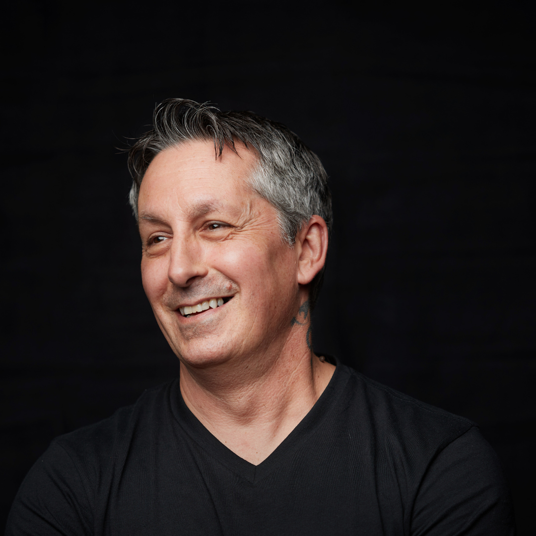 man wearing black t-shirt
