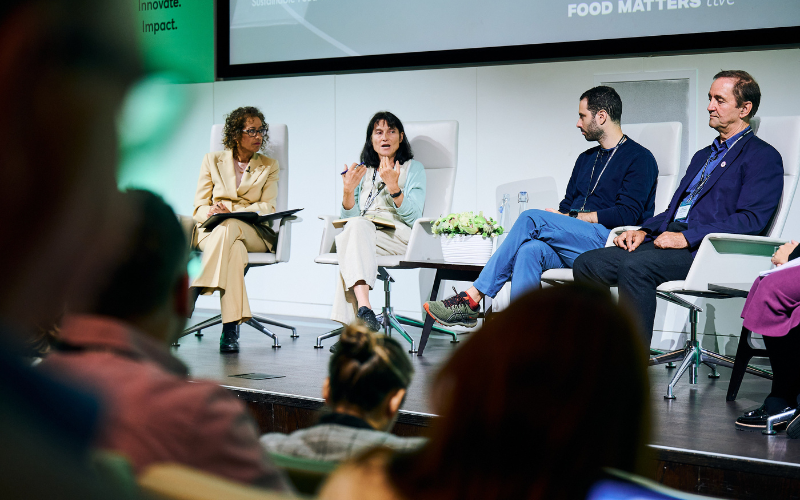 Left to right: Samira Ahmed, BBC journalist and moderator, Fabia Bromovsky, Strategic Advisor at Sustainable Food Trust, Andy Shovel, Managing Director at THIS and Alex Smith, Founder & CEO of Alara Wholefoods