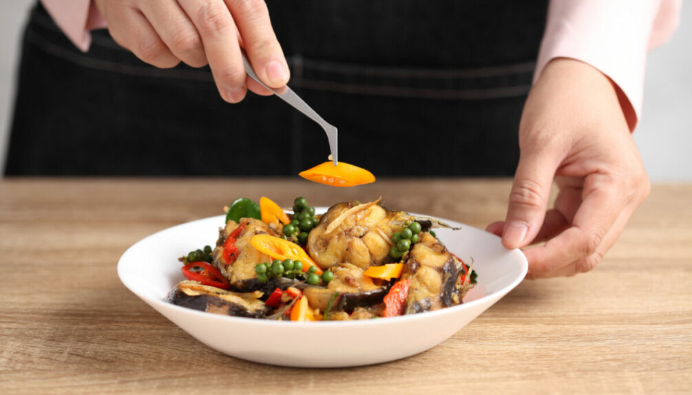 food stylist styling food