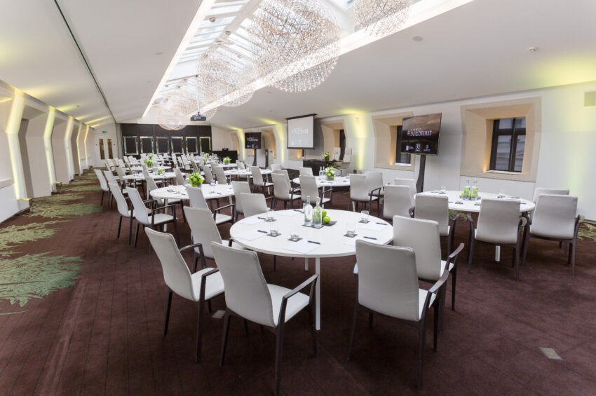 30 euston square room