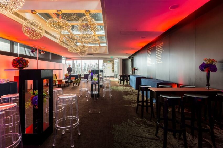 30 euston square room